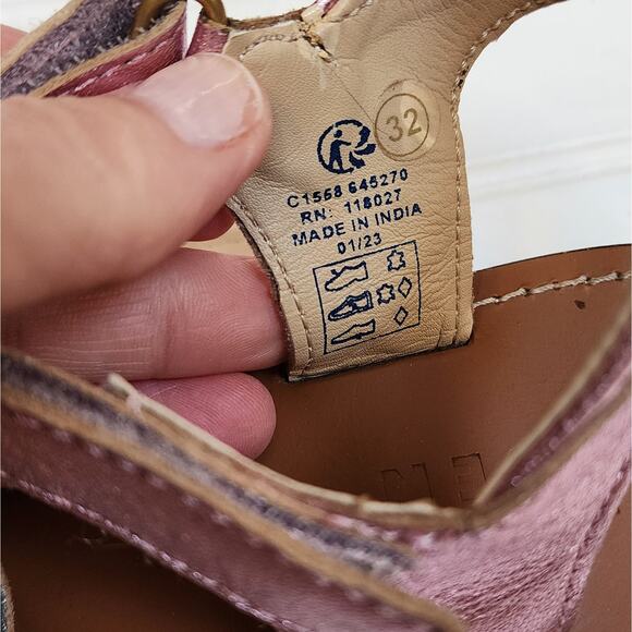 Mini Boden Girls Metallic Star Sandals Size 1 Metallic Pink - Picture 10 of 11